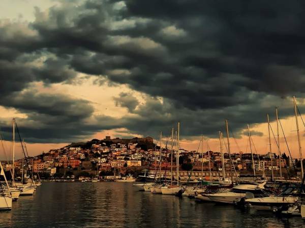 ΕΜΥ: Έκτακτο δελτίο πρόγνωσης έντονων καιρικών φαινομένων ΕΜΥ: Έκτακτο δελτίο πρόγνωσης έντονων καιρικών φαινομένων