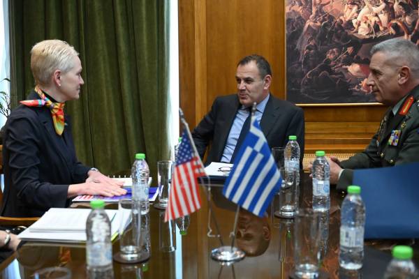 Συνάντηση Παναγιωτόπουλου με την Αμερικανίδα βοηθό υπουργό Άμυνας Δρ Σελέστ  Ουάλλαντερ επί θεμάτων Διεθνούς Ασφαλείας | Kavala News Τα Νέα της Καβάλας  Online